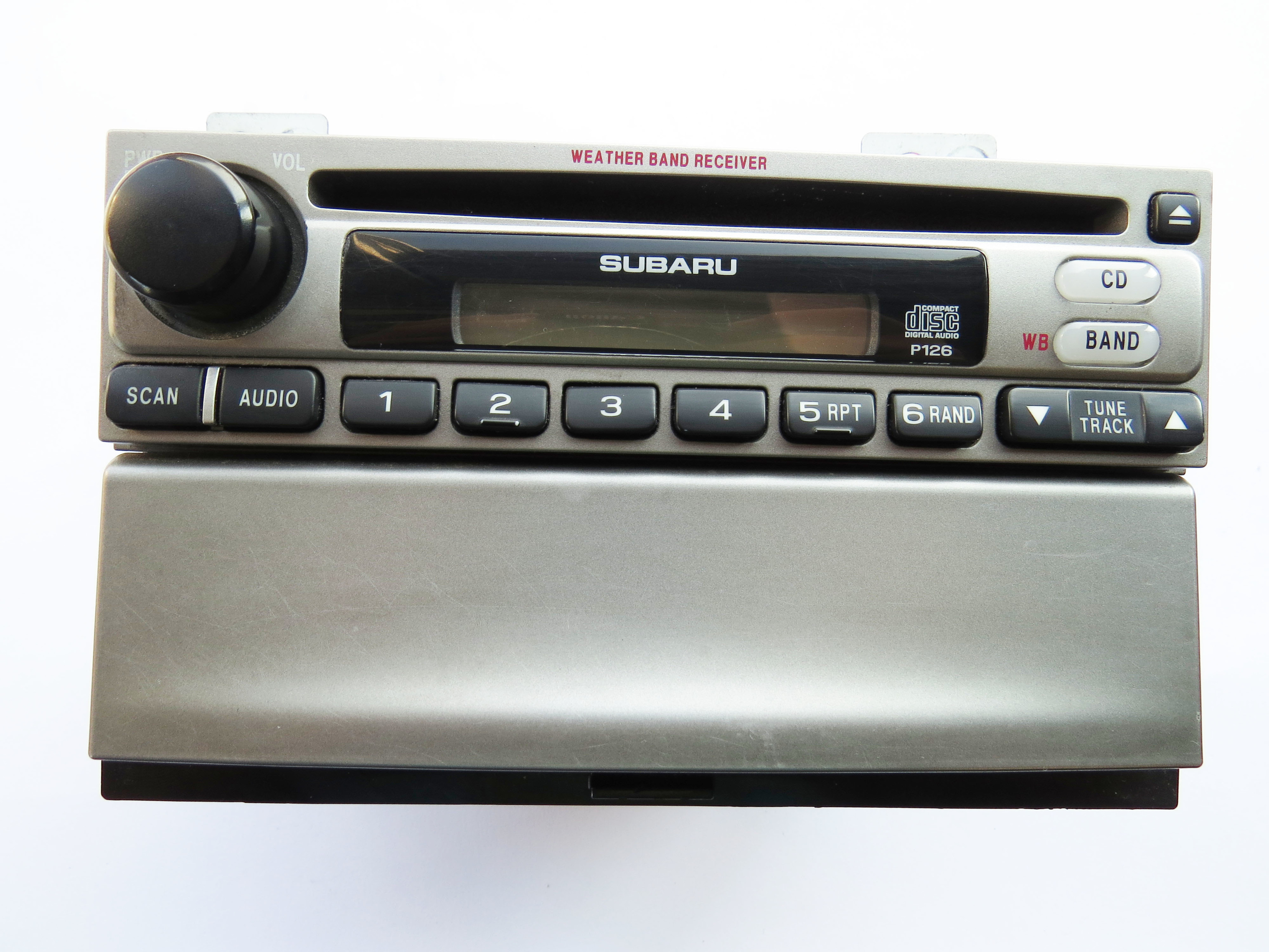 Subaru Forester 20042006 OEM Radio CD Player 86201SA020