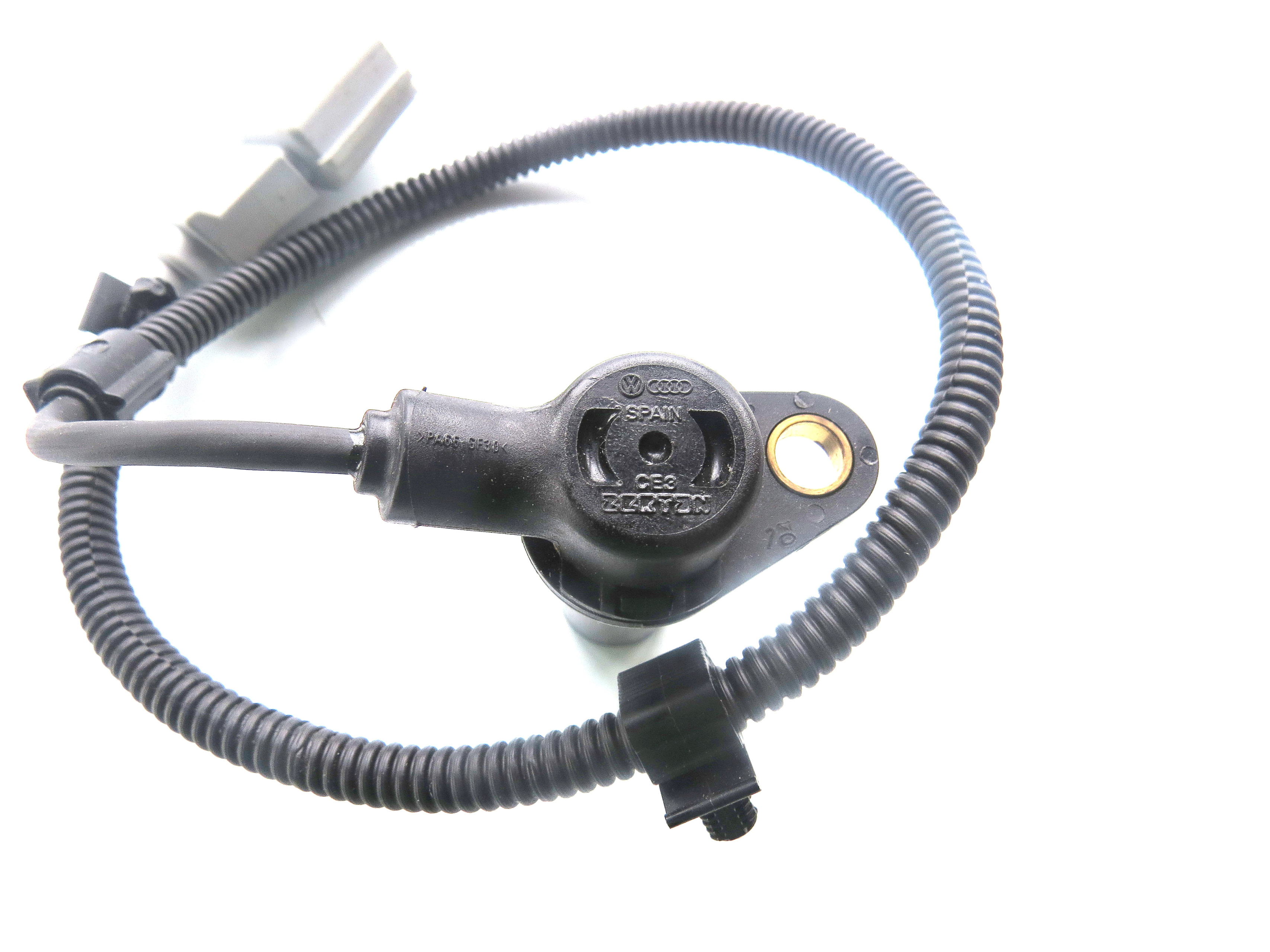 VW Camshaft Position Sensor (Golf Jetta Beetle Mk4 TDI BEW, OEA) 045957147B  by OE Aftermarket